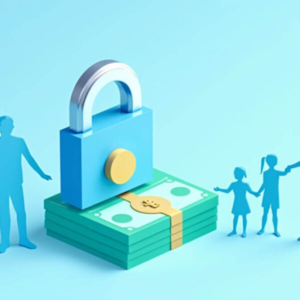 Seguro de vida dotal representado como una pila de dinero protegida, simbolizando el ahorro y la protección financiera para el retiro.